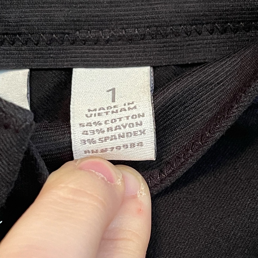 Chicos So Slimming Black Jeans - Picture 7 of 7
